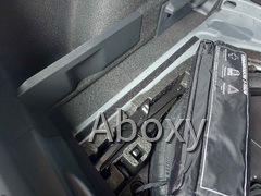 Verbandtasche mit Klettstreifen im doppelten Ladeboden