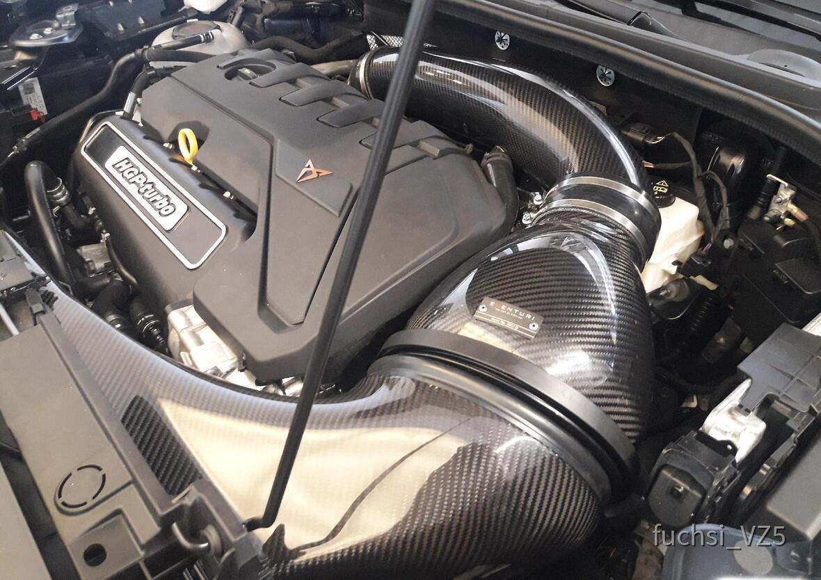 Cupra VZ5 mit HGP- und Eventuri-Zubehör