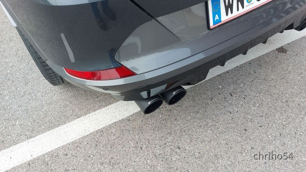 Borbet Y mit 20", Pirelli 255/35 R20 und Ragazzon ESD